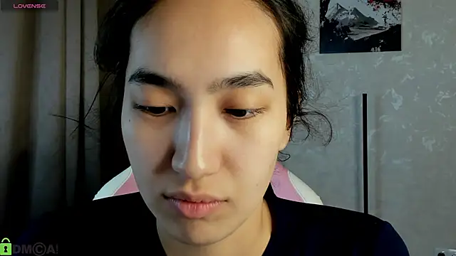 Snapshot of FlirtyAura chatting on December 2025 01:59:02 AM FlirtyAura online show from December 2025 01:59:02 AM