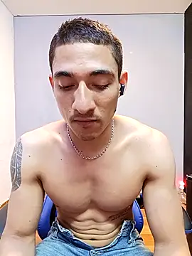 Snapshot of jhonny_thes28 chatting on February 2026 12:43:02 AM jhonny thes28 online show from February 2026 12:43:02 AM