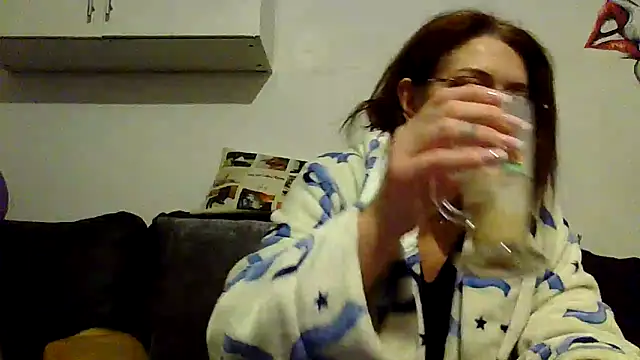 RubyyRosee online show from February 2026 06:23:02 AM