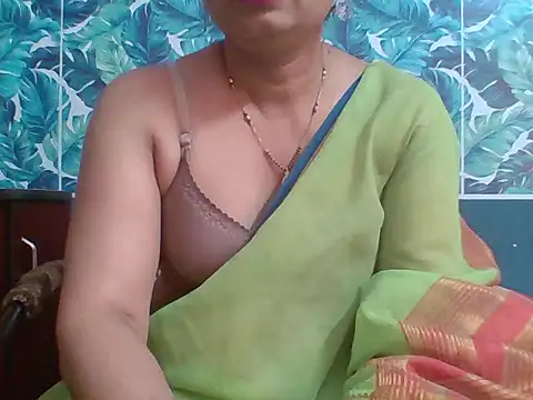 Snapshot of Marathi_q4een01 chatting on April 2026 05:43:02 AM Marathi q4een01 online show from April 2026 05:43:02 AM