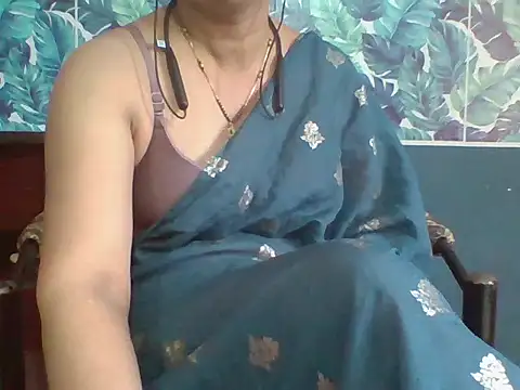 Snapshot of Marathi_q4een01 chatting on June 2026 05:09:02 AM Marathi q4een01 online show from June 2026 05:09:02 AM