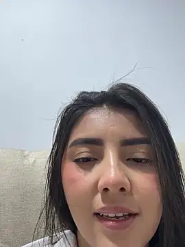 Lupe 19 online show from October 2025 12:06:01 AM