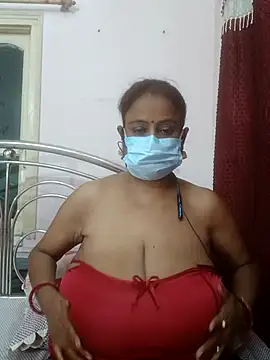 Snapshot of Barna_Love chatting on June 2026 01:13:01 PM Barna Love online show from June 2026 01:13:01 PM