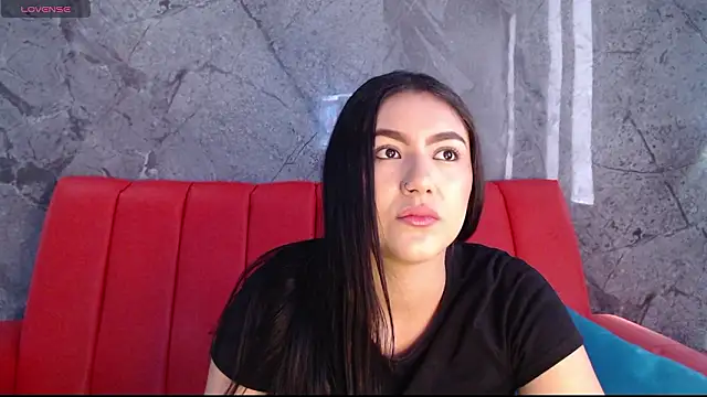 Megara 25 online show from February 2026 02:04:02 PM