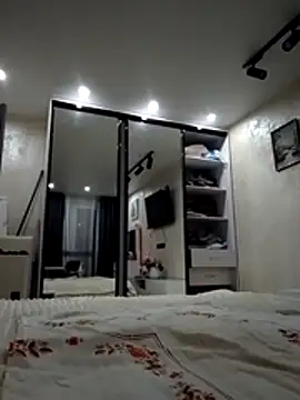 KissMiSveet online show from December 2025 04:57:02 PM