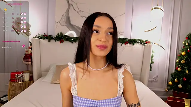 AdoraCortes online show from January 2026 05:09:01 AM