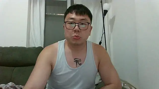 Snapshot of KaylanBMB chatting on June 2026 11:54:02 PM KaylanBMB online show from June 2026 11:54:02 PM