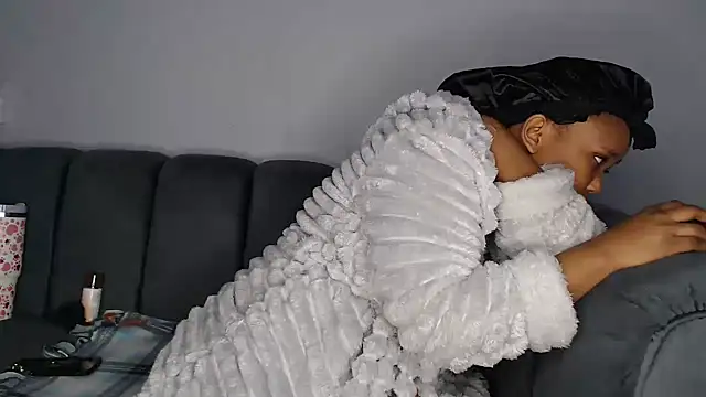 Abby 108 online show from April 2026 07:16:02 PM