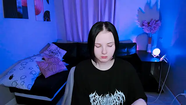 Leila xxBaby online show from December 2025 05:28:01 AM