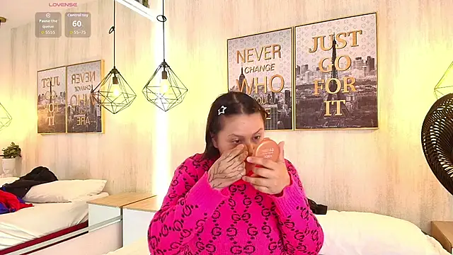 Bluesky 666 online show from October 2025 07:41:01 PM