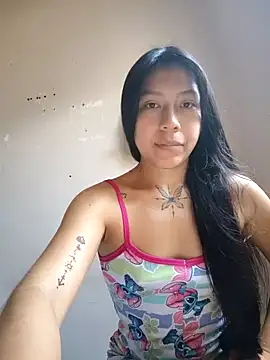 Lanmy 007 online show from October 2025 02:06:02 PM