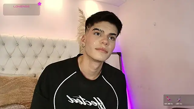 Dulcey  online show from November 2025 09:31:01 AM