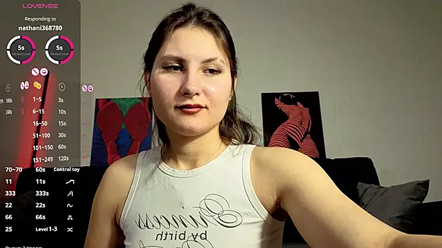 TrixiBell online show from February 2026 06:22:01 AM