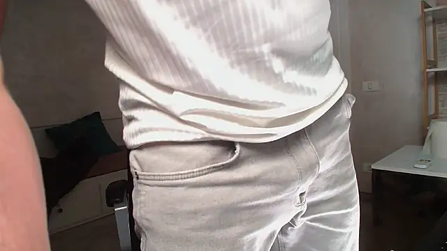 IvanHydee online show from January 2026 05:55:01 AM