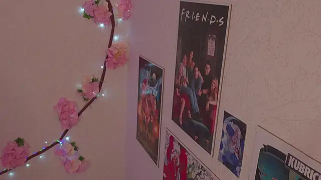 Snapshot of Tamyeliot chatting on March 2026 02:33:02 AM Tamyeliot online show from March 2026 02:33:02 AM