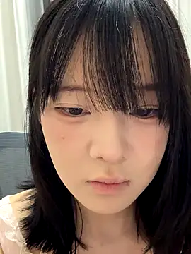 EnEn xiaobao online show from October 2025 12:39:02 PM