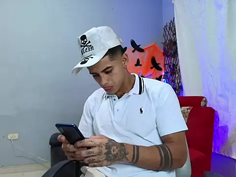 sweet Brunettes01 online show from October 2025 11:16:02 PM