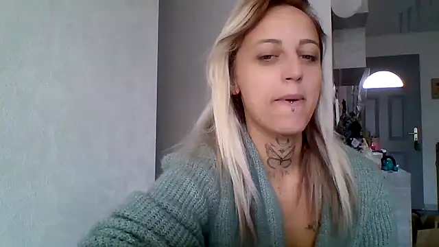 Snapshot of chaudasse_sex7 chatting on September 2025 07:52:02 AM chaudasse sex7 online show from September 2025 07:52:02 AM