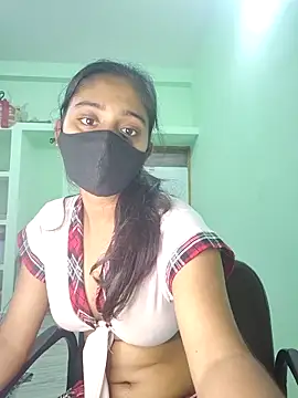 shrutee12 online show from February 2026 05:16:02 PM