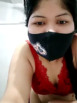 Snapshot of Nusrat-N chatting on October 2025 01:50:02 AM Nusrat-N online show from October 2025 01:50:02 AM