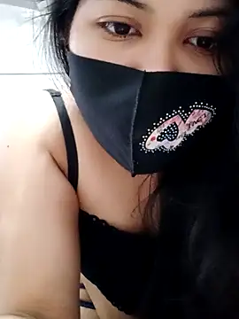 Snapshot of Nusrat-N chatting on November 2025 02:01:02 AM Nusrat-N online show from November 2025 02:01:02 AM