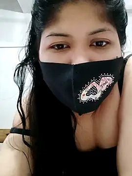 Snapshot of Nusrat-N chatting on November 2025 02:01:02 AM Nusrat-N online show from November 2025 02:01:02 AM