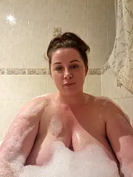 RosieMilff online show from November 2025 07:40:03 PM