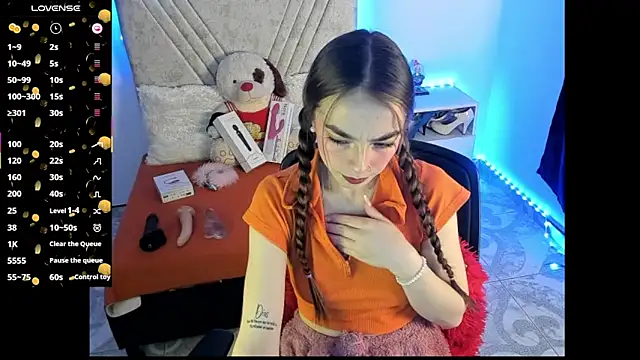 Mia Victoria22 online show from June 2026 03:37:01 AM
