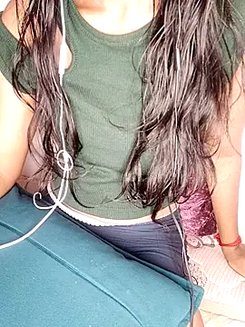 trending tamizhachii online show from November 2025 07:32:02 PM