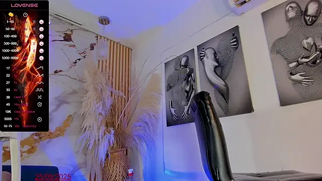 Ashly Sents online show from September 2025 01:15:02 PM