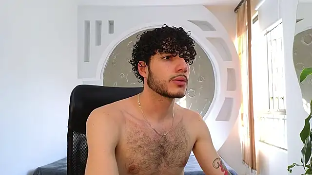 Rafael Mendezz online show from September 2025 08:52:01 PM