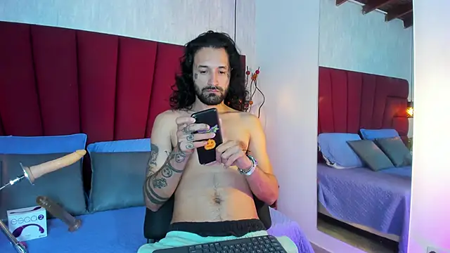 Snapshot of Hisoka_011 chatting on November 2025 01:06:01 AM Hisoka 011 online show from November 2025 01:06:01 AM