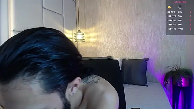 Hisoka 011 online show from February 2026 08:08:02 PM