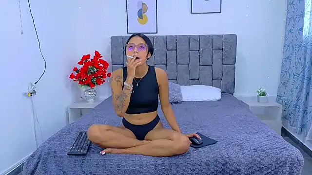 Soffia Konig  online show from January 2026 07:27:01 PM