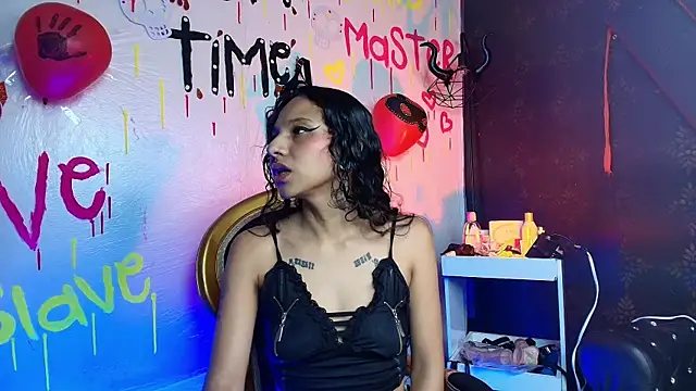 Sweettpleasure online show from November 2025 01:33:02 PM