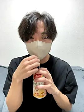 Yuma0718 online show from September 2025 10:20:01 AM