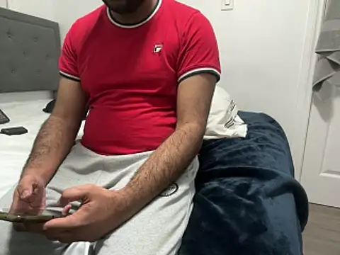 Snapshot of HothairyBoy2 chatting on February 2026 03:10:01 AM HothairyBoy2 online show from February 2026 03:10:01 AM