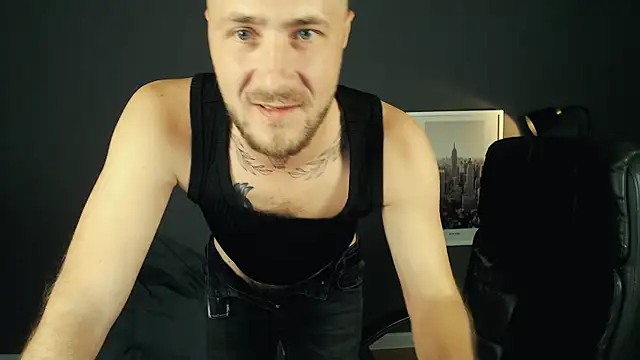 Snapshot of Mr_At_ chatting on September 2025 07:08:02 AM Mr At  online show from September 2025 07:08:02 AM