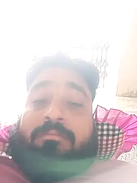 Raju fuckerr online show from October 2025 07:28:01 AM