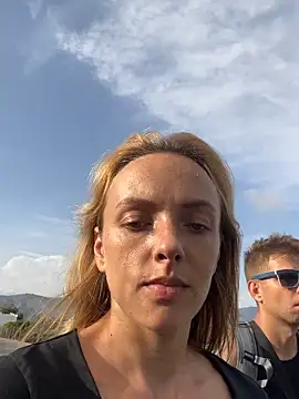 Sienna Solex online show from September 2025 03:57:01 PM