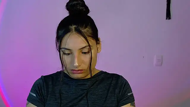 Linda andrew online show from March 2026 05:30:02 PM