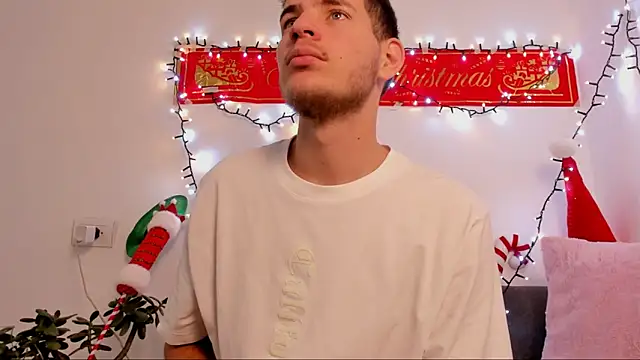 lara and danny online show from November 2025 01:21:02 PM