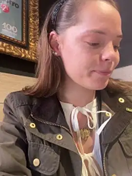 Wildmaca online show from November 2025 12:06:01 PM