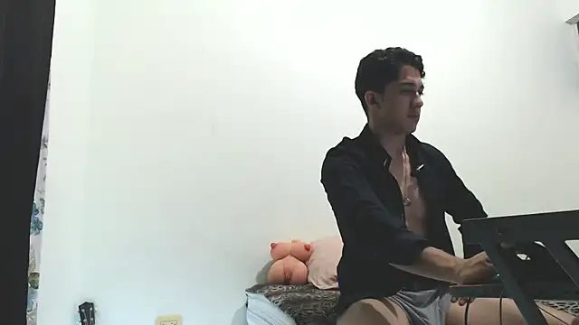 Penelope77 online show from September 2025 05:40:01 AM