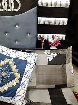 Suhana Darling online show from March 2026 07:54:01 PM