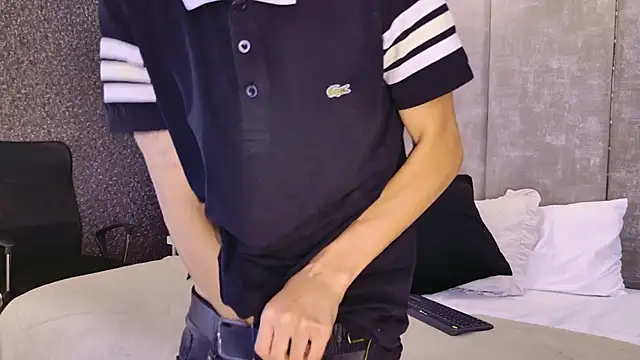 Snapshot of NickandAbby_ chatting on November 2025 12:27:01 PM NickandAbby online show from November 2025 12:27:01 PM