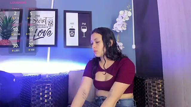 Snapshot of NickandAbby_ chatting on November 2025 11:29:01 AM NickandAbby online show from November 2025 11:29:01 AM