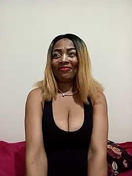 SEXYMOANSXX online show from October 2025 04:39:02 PM