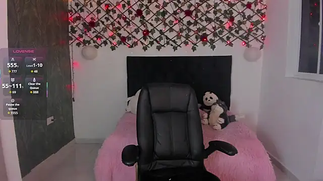 Leonor jhonsom online show from October 2025 03:14:02 AM