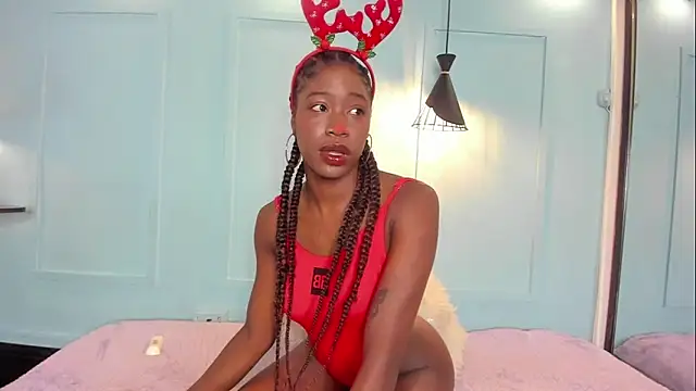 MichellePose online show from December 2025 12:25:01 PM